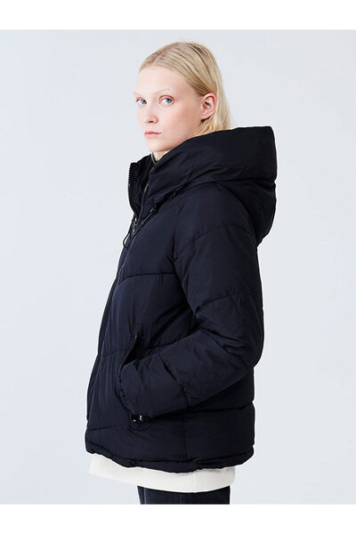 Ltb Μαύρο φουσκωτό μπουφάν με κουκούλα