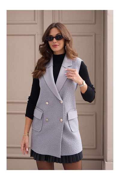 Elif Özbey Butik سترة رمادية بأزرار