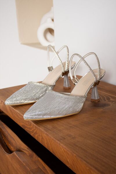 Pazzyonez Silver Women's Heeled Shoes - Double Banded and Buckle Detailed