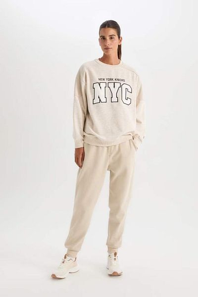 DeFacto New York Knicks Oversize Crew Neck Sweatshirt - D2429Ax24Au