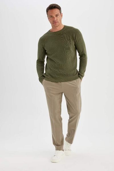 DeFacto Standard Fit Regular Cut Crew Neck Basic Plain Knitwear Sweater A8458Ax24Wn
