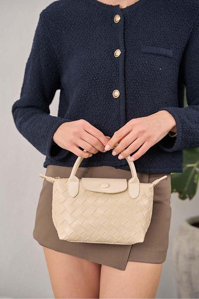 Madamra Cremefarbene, gemusterte Schultertasche aus Strick für Damen