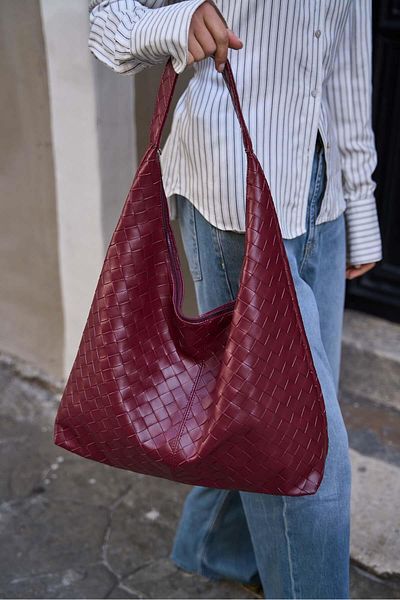 Madamra Burgunderrote Damen-Umhängetasche aus gestricktem, gemustertem Bottega-Leder