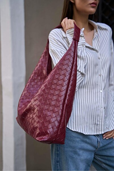 Madamra Geantă de umăr din piele Bottega tricotată pentru femei, roșu Claret