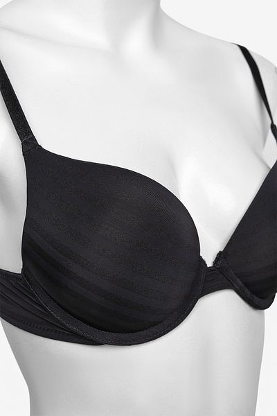 Penti Černá podprsenka Intense Extra Push up Essentials