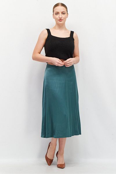 Esprit Women Solid Midi Skirt, Green