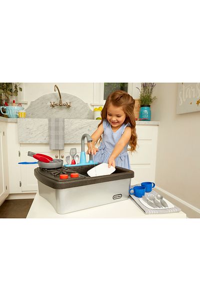 Little Tikes أول حوض وموقد