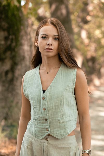 VerdeBlanco Mint Green Muslin Vest - 100% Cotton, Button Detailed