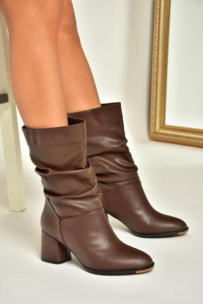 Fox Shoes Τ 848243009   Καφέ Γυναικείες Μπότες με Χοντρό Τακούνι