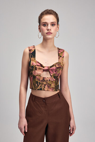 adL Arkası Fiyonklu Desenli Crop Bluz