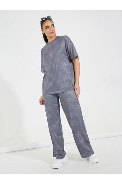 Styli Acid Washed Oversized T-Shirt & Pants Co-Ords