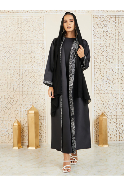 Anthrilo By Styli عباية مطرزة بالدانتيل