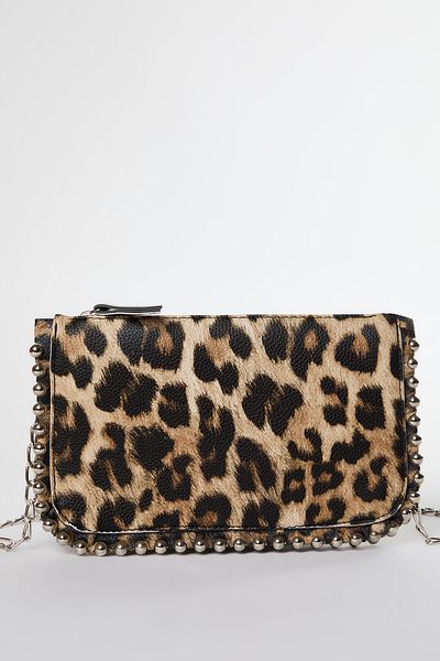 TRENDYOL SHOES Dámská kabelka na peněženku s leopardím potiskem - Cross Strap Twoaw25Oc00005