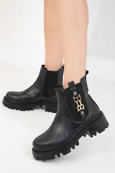 SOHO Women's Black Boots 19679 - Bootie Model