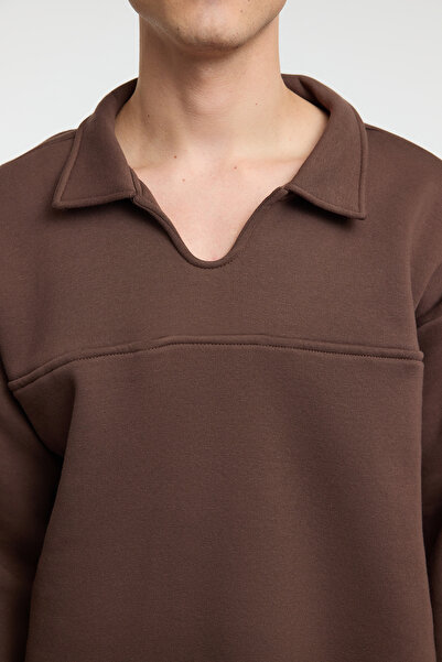 Edit by Trendyol Tmavě hnědá oversize/široký střih Polo límec Couple Fleecová vnitřní mikina Tmnaw25Sw00021