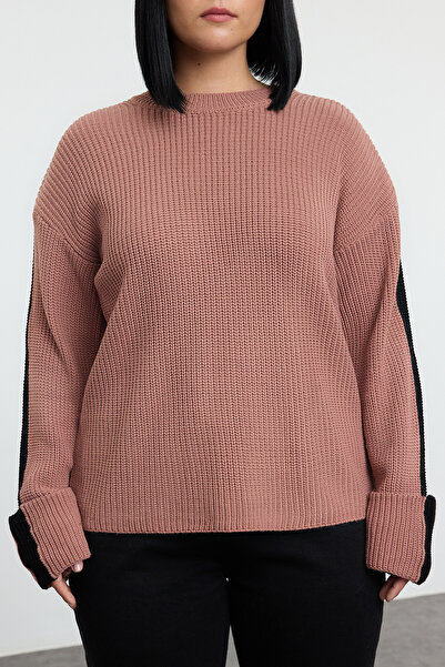Trendyol Curve Dried Rose Knitwear Sweater - Stripe Detailed and Folded Sleeve Tbbaw25An00052