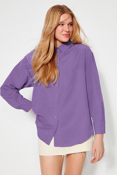 Trendyol Collection Jasnofioletowa bawełniana koszula - pojedyncza kieszeń, szeroki krój TWOAW20GO0115