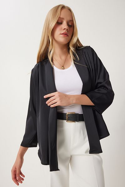 Happiness İstanbul Schwarze Damenjacke mit Schalkragen und stilvoller Satinoberfläche MC00291