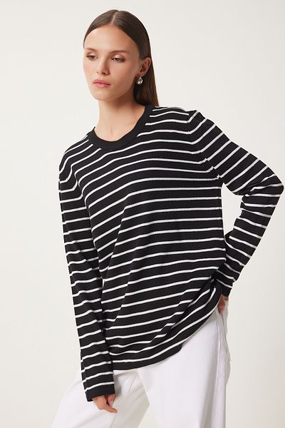 Happiness İstanbul Women's Black and White Striped Seasonal Knitwear Sweater Kb00041