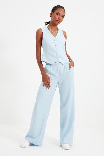 Trendyol Collection Hellblaue, plissierte Hose mit weitem Bein – TWOSS21PL0189