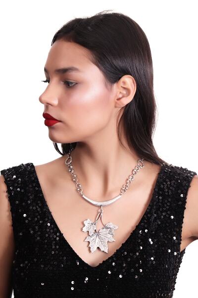 LABALABA Kadın Antik Gümüş Kaplama Çınar Yaprağı Stilizesi Kolye