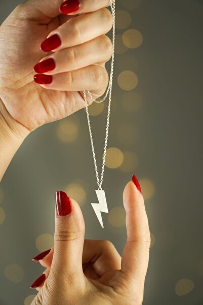 NikaŞ 925 Ayar Gümüş Özel Tasarım Şimşek Kolye