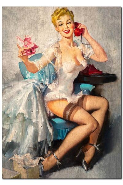 Cakatablo Ξύλινη Πινακίδα: Όμορφη Γυναίκα με Εσώρουχα (Μέγεθος 25x35 εκ.)