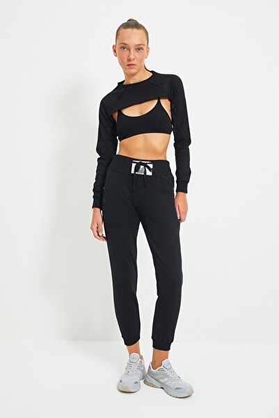 Trendyol Collection Μαύρο αθλητικό λεπτό φούτερ Super Crop TWOSS20SW0104