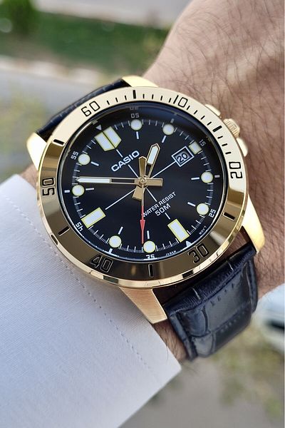 Casio Men's Wristwatch with Case Gold Cord Black Color 2 Years Warranty
