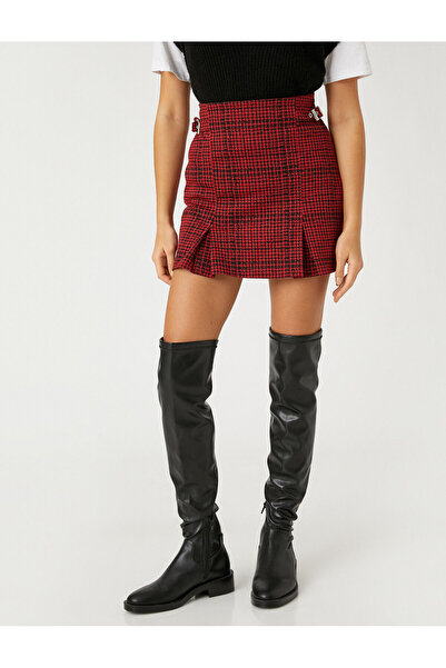 Koton Minirock mit Faltenmuster und Schnallendetail an den Seiten