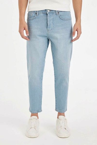 DeFacto Slim Cropped Fit Slim Fit Normale Taille Skinny Leg Jeanshose D5837AX24AU