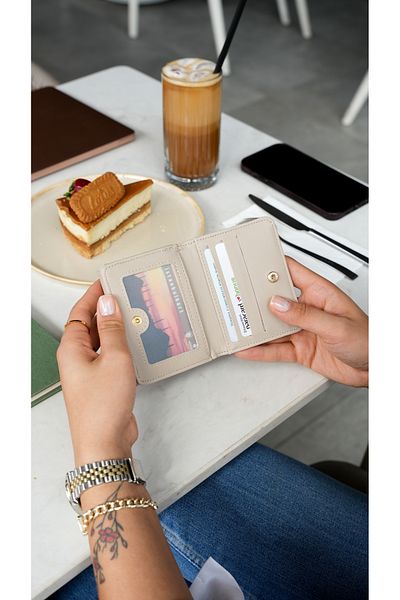 Crew Leather Tokyo Women's Wallet - Pearl Detailed - Scholarship Coin Compartment Wallet