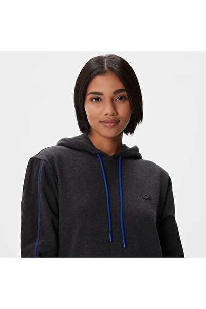 Lacoste Kadın Loose Fit Uzun Kollu Kapüşonlu Desenli Siyah Elbise