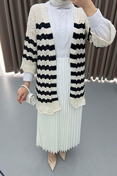 PDR Dünyası Cream Colored Striped Knitted Cardigan