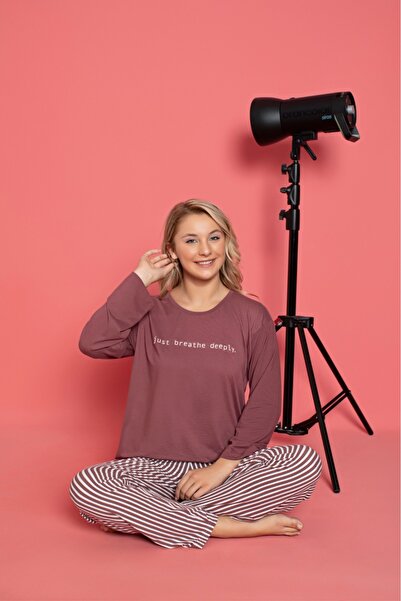 Temporium Kadın Baskılı Desenli Uzun Kollu Milan Kumaş Bambu Pijama Takımı