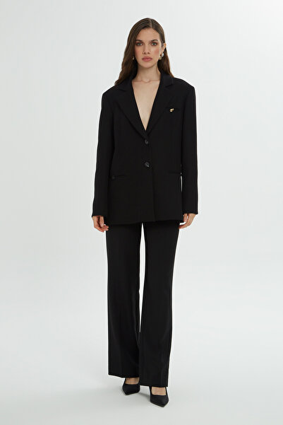 GİZİA Cep Kısmı Gold Aksesuar Detaylı Siyah Ceket