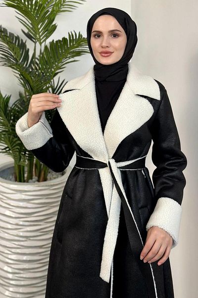 MERVEN AKYÜZ Rima Wool Inside Stamp Coat Black