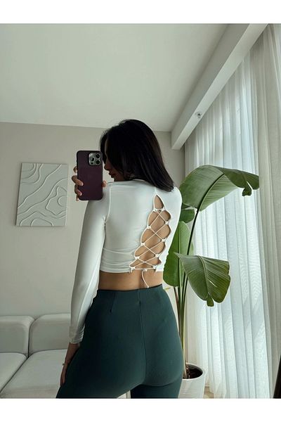 Zoom Butik White Half Turtleneck Design Low-Cut Blouse