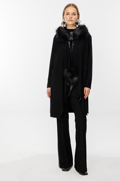 Ghisa Black Triple Set - Fur Detailed