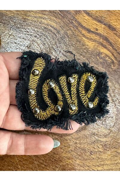 Gönülden Tasarım BLUZĂ NEGRĂ LOVE SCRITĂ ZIMBALI ARMĂ CUSUTĂ APPLICATĂ 8X5 CM