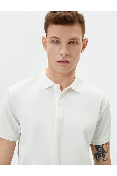 Koton Tričko Slim Fit s límečkem a krátkým rukávem