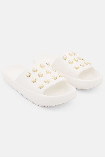 Kenneth Cole Women Mello Eve Pearl Slip On Casual Slipper, White