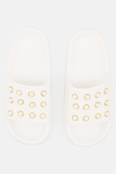 Kenneth Cole Women Mello Eve Pearl Slip On Casual Slipper, White