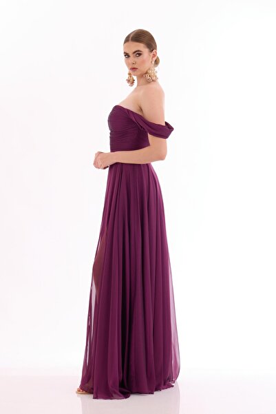 Carmen Mürdüm Düşük Kollu Yırtmaçlı Şifon Abiye Elbise