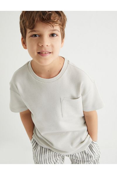 Koton Crew Neck Pocket Detailed Cotton Short Sleeve T-Shirt