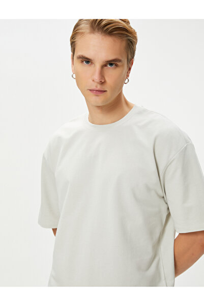 Koton Basic Oversize Tişört Bisiklet Yaka Düşük Omuzlu Kısa Kollu Pamuklu