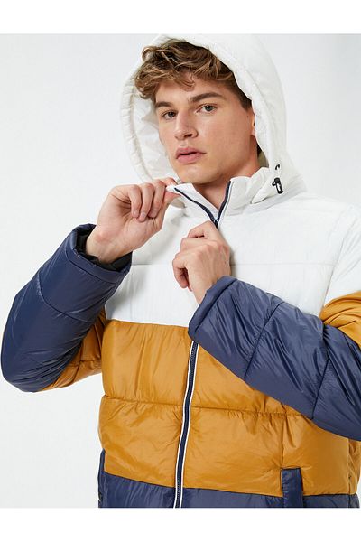 Koton Pufferjacke mit Kapuze und Farbblock und Reißverschlusstasche