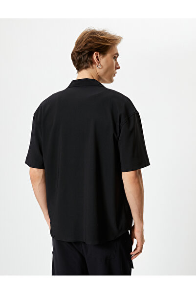 Koton Лятна риза с джоб на ръкава и яка с копчета