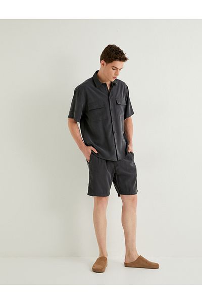 Koton Bermudashorts aus Chino-Rayon mit Schnürung an der Taille und Taschendetail