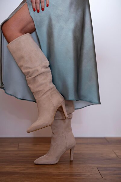 sovrana Μπότες με μακριά φυσούνα σε μπεζ καστόρι